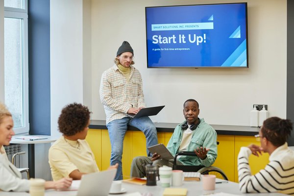 Le transport logistique : pilier stratégique de la chaîne d'approvisionnement moderne